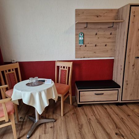 Hotel Weinhaus Am Stiftstor Treis-Karden Eksteriør bilde