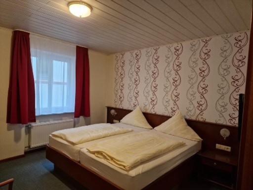 Hotel Weinhaus Am Stiftstor Treis-Karden Eksteriør bilde
