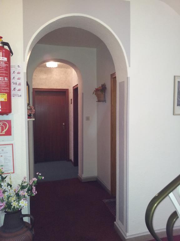 Hotel Weinhaus Am Stiftstor Treis-Karden Eksteriør bilde